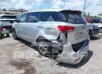 2017 KIA Sedona photo