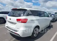 2017 KIA Sedona фото