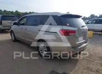 2017 KIA Sedona фото