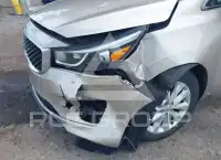 2017 KIA Sedona фото