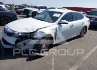 2017 KIA Optima photo