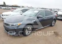 2017 KIA Optima photo