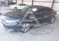 2017 KIA Optima фото
