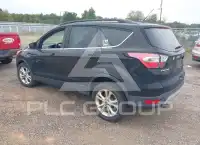 2017 Ford ESCAPE photo