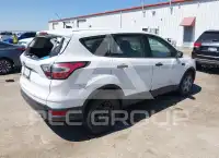 2017 Ford ESCAPE photo