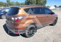 2017 Ford ESCAPE photo