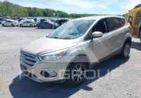 2017 Ford ESCAPE фото