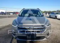 2017 Ford ESCAPE photo