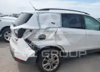 2017 Ford ESCAPE photo