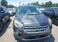 2017 Ford ESCAPE фото