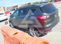2017 Ford ESCAPE фото