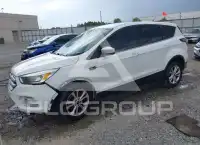 2017 Ford ESCAPE photo