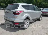 2017 Ford ESCAPE photo