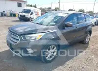 2017 Ford ESCAPE photo