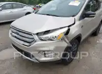 2017 Ford ESCAPE фото