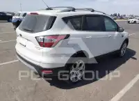 2017 Ford ESCAPE photo