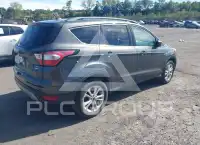 2017 Ford ESCAPE photo