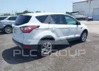 2017 Ford ESCAPE photo