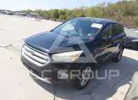2017 Ford ESCAPE photo