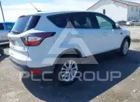 2017 Ford ESCAPE photo