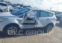 2017 Ford ESCAPE photo