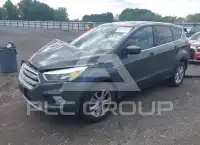 2017 Ford ESCAPE photo