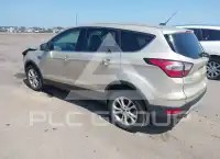 2017 Ford ESCAPE photo