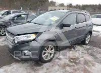 2017 Ford ESCAPE photo