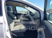 2017 Ford ESCAPE photo