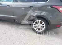 2017 Ford ESCAPE фото
