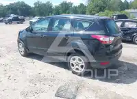 2017 Ford ESCAPE photo