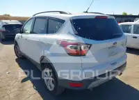 2017 Ford ESCAPE photo