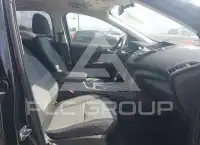 2017 Ford ESCAPE photo
