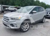 2017 Ford ESCAPE photo