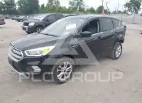 2017 Ford ESCAPE фото