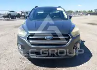 2017 Ford ESCAPE photo