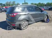 2017 Ford ESCAPE photo