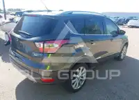 2017 Ford ESCAPE photo