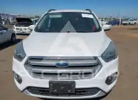 2017 Ford ESCAPE photo