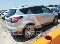 2017 Ford ESCAPE photo