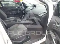 2017 Ford ESCAPE photo
