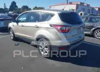 2017 Ford ESCAPE photo