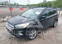 2017 Ford ESCAPE photo