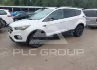 2017 Ford ESCAPE photo