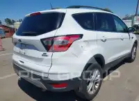 2017 Ford ESCAPE photo