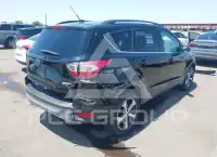 2017 Ford ESCAPE photo