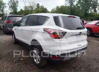 2017 Ford ESCAPE photo