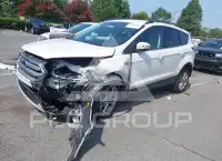 2017 Ford ESCAPE photo