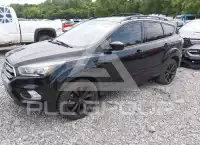 2017 Ford ESCAPE photo