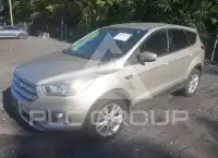 2017 Ford ESCAPE photo